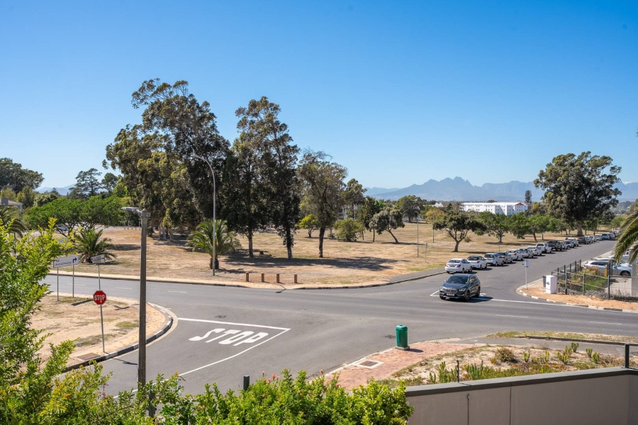 2 Bedroom Property for Sale in Durbanville Western Cape